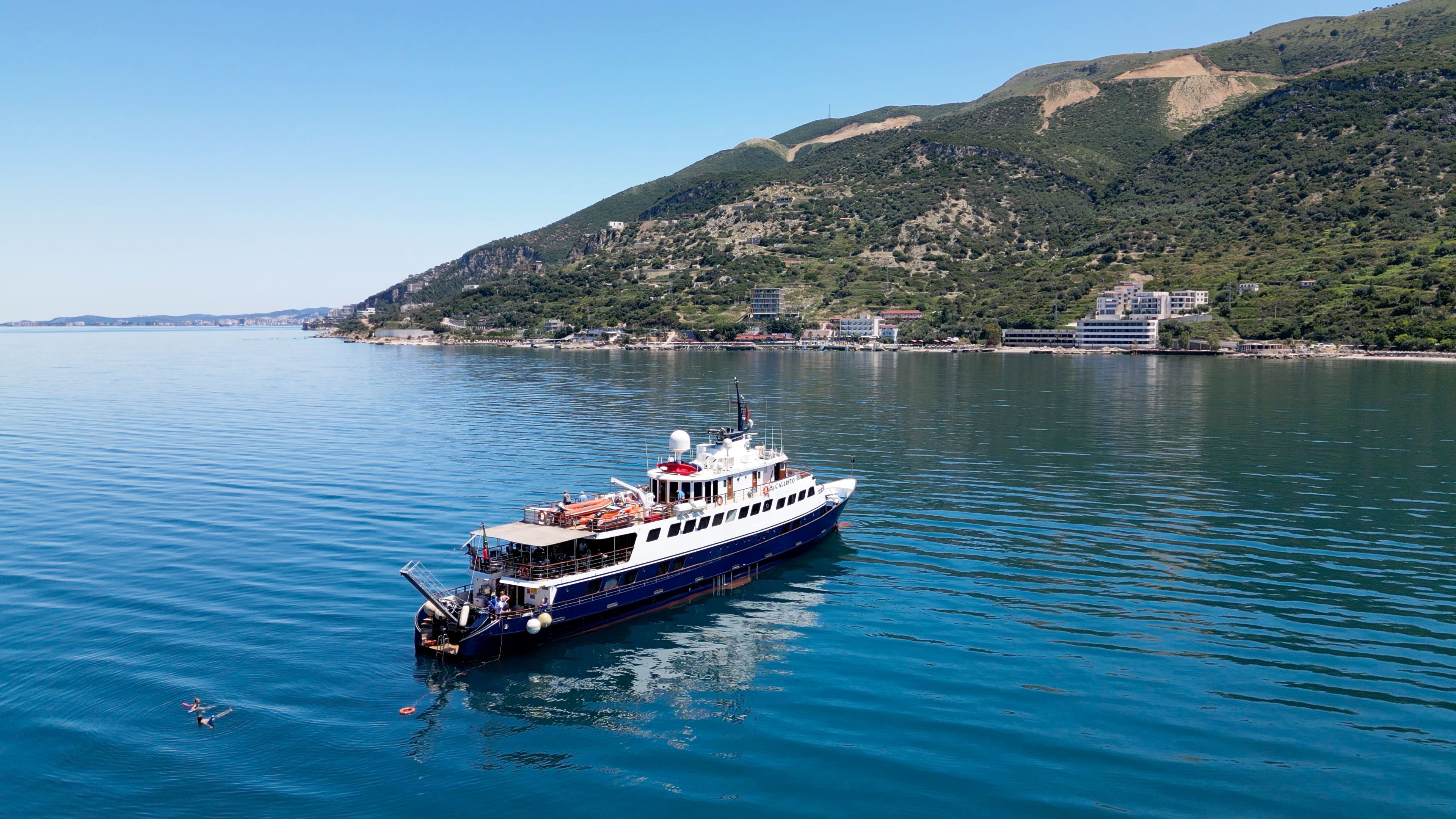 Vloras_14_24529b78f7